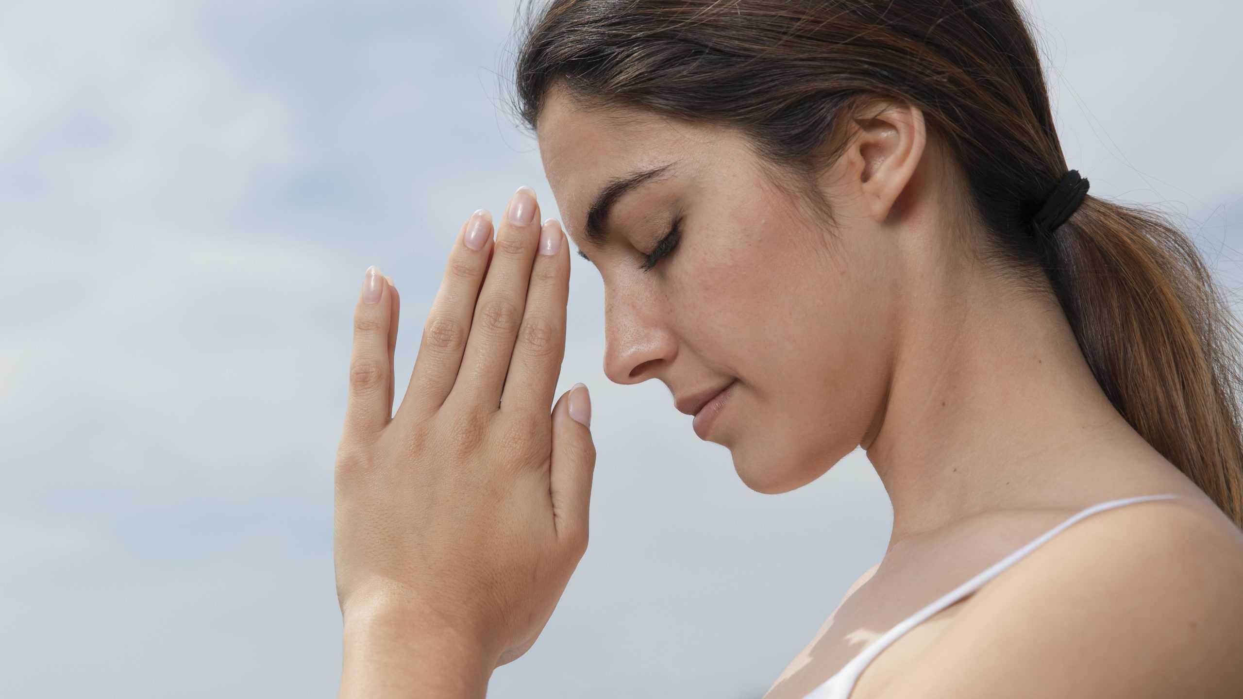 side-view-young-woman-meditating-scaled